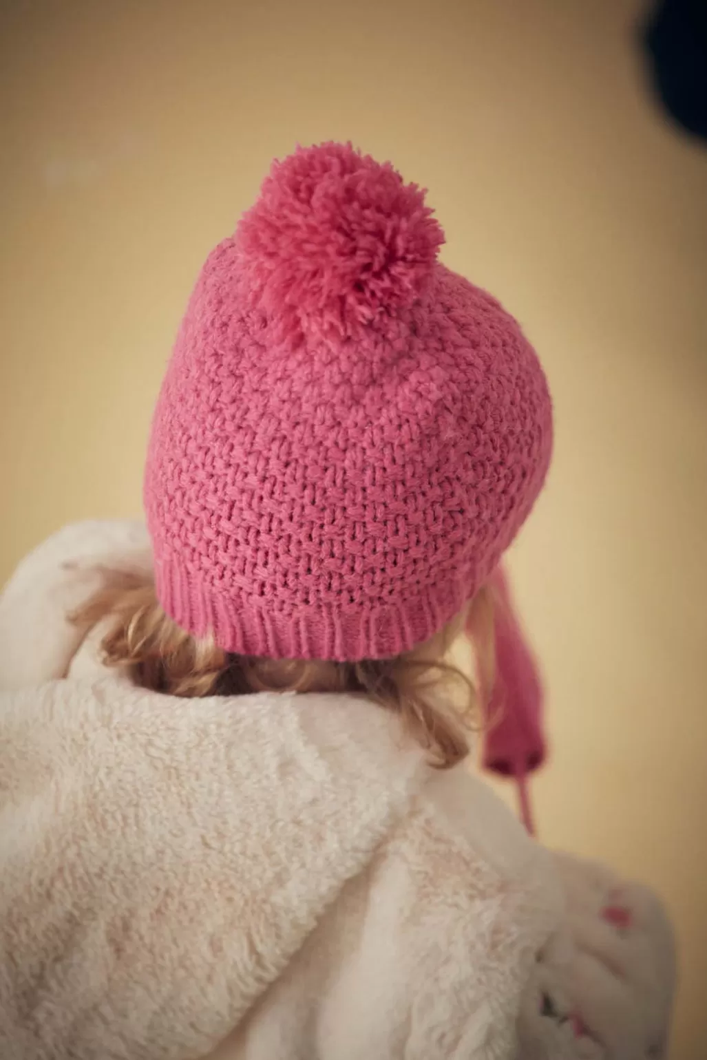 Louise Misha Bonnet Alaska Candy Pink Flash Sale