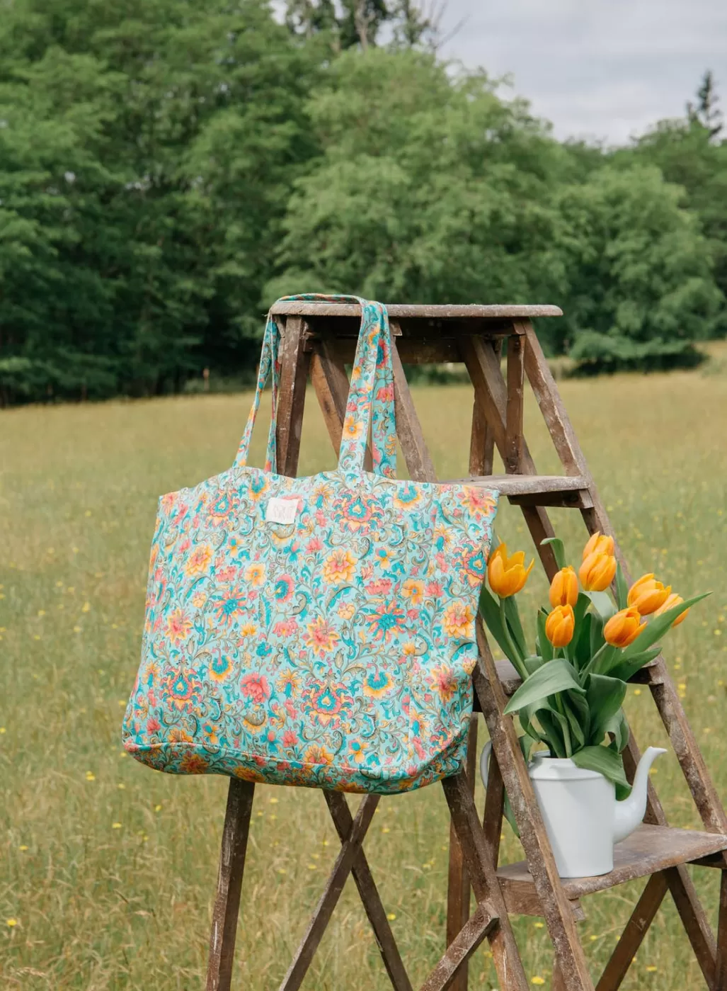 Louise Misha Cabas Beverly Water River Flowers Fashion