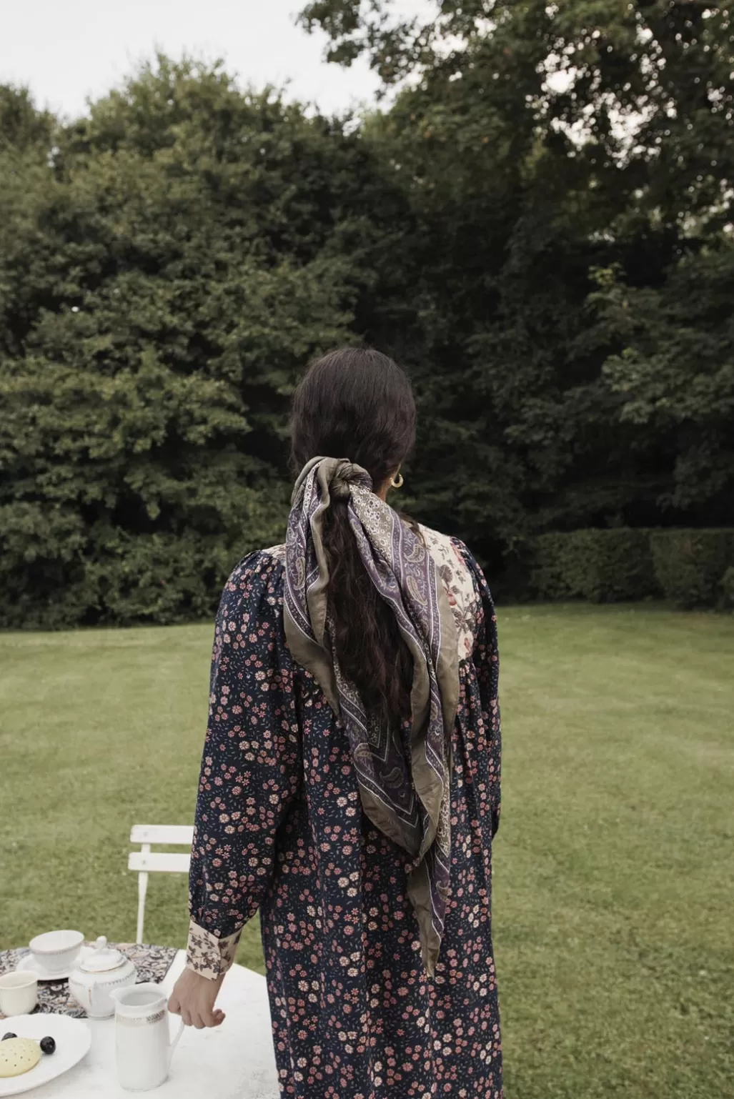 Louise Misha Foulard En Soie Romy Khaki Freesia Dreams Clearance